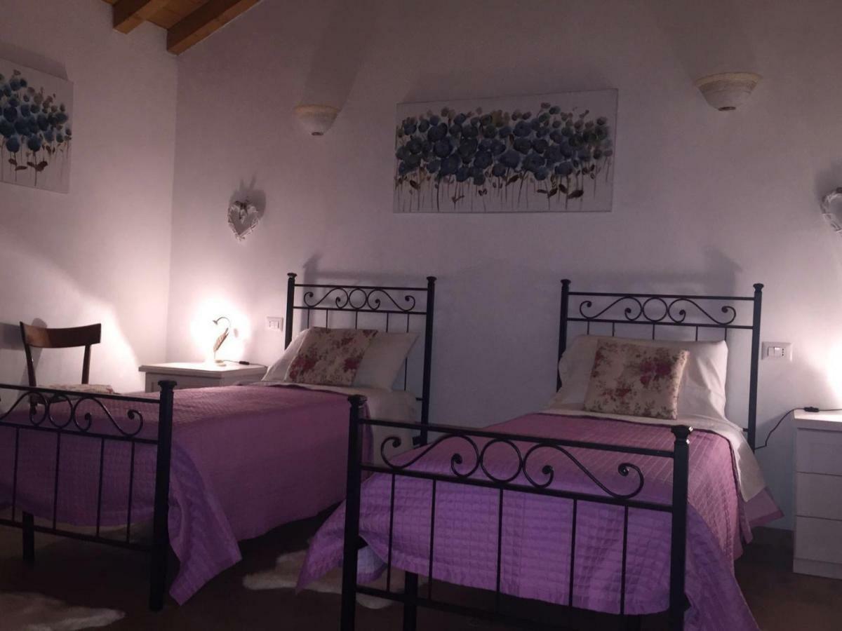 Bed and Breakfast Felix House Codevilla Экстерьер фото