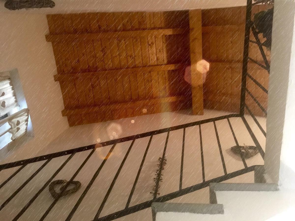 Bed and Breakfast Felix House Codevilla Экстерьер фото